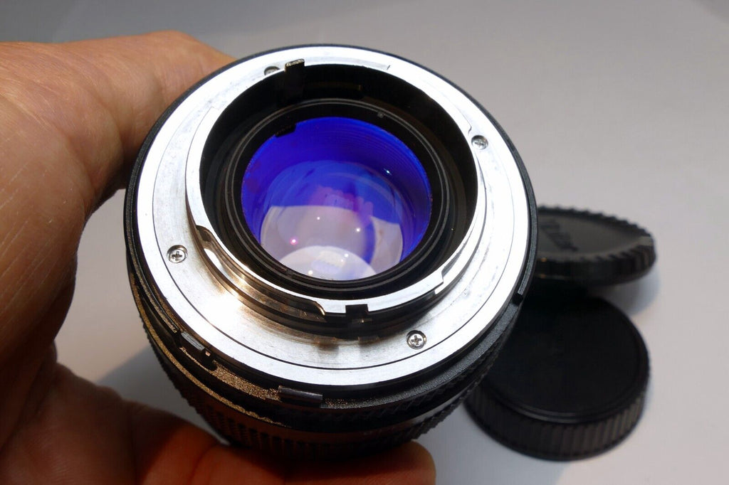 Vivitar 2X Macro Focusing Teleconverter  Minolta MC M/MD Mount  lens