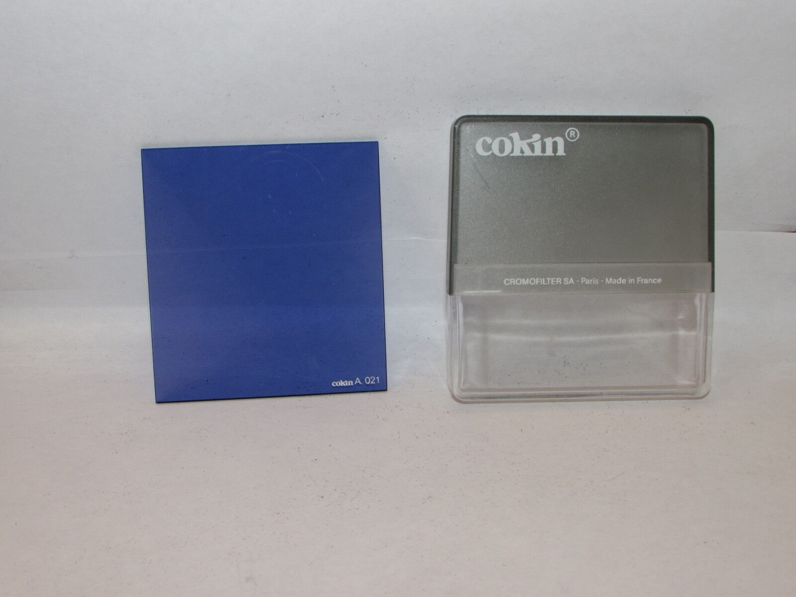 A series Cokin Coef + 1 2/3 Blue (8B) A021 Chromo filter Made in France O40454