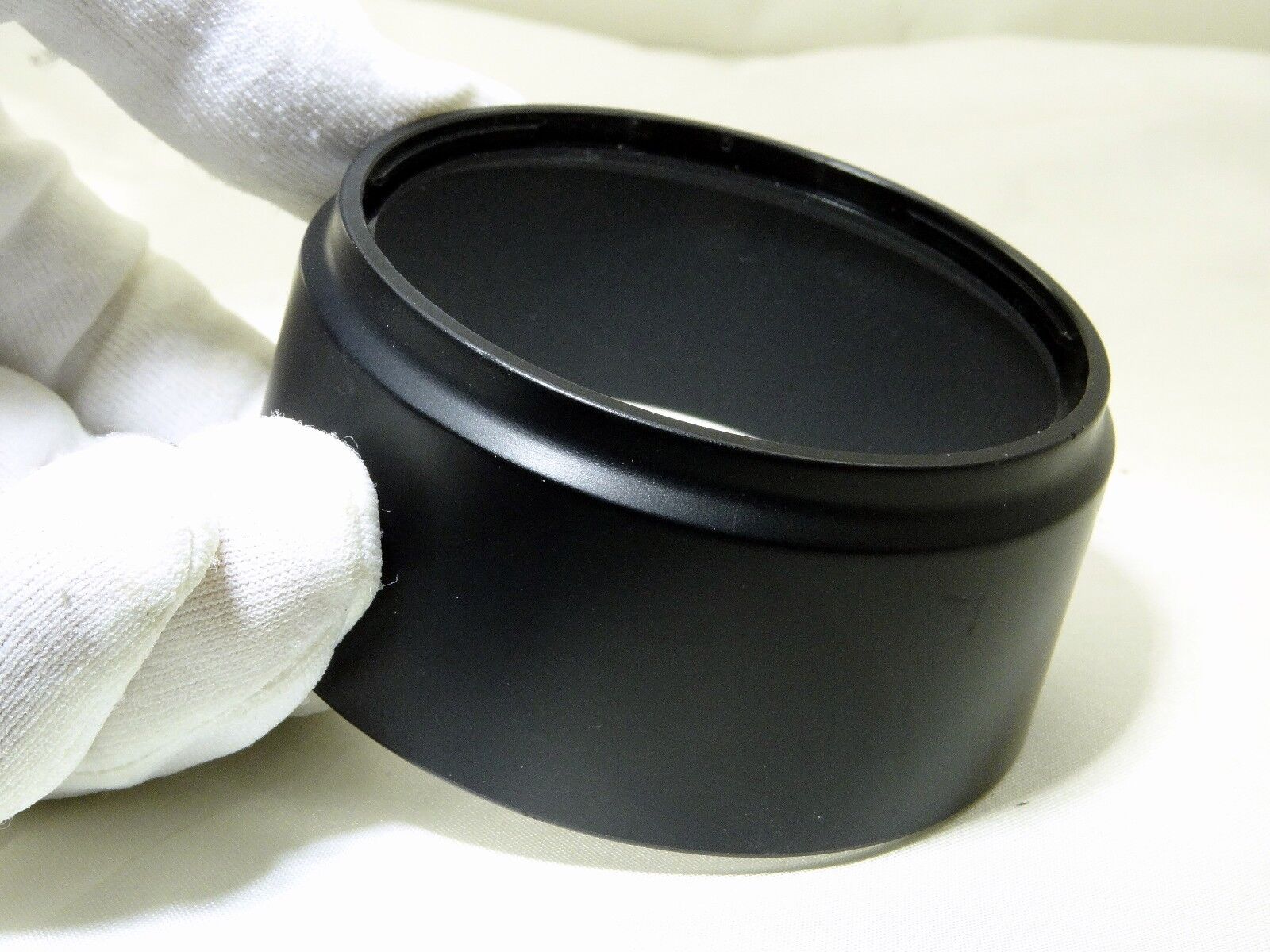 Unknown brand lens hood shade 62mm ID for 58mm rim