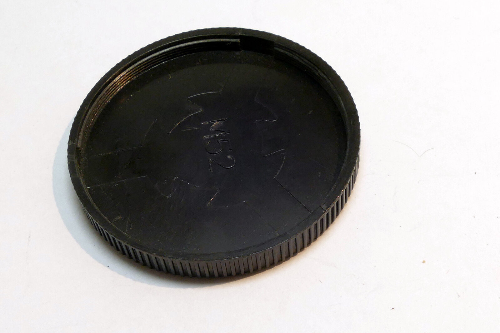 52mm Female thread Screw in Plastic Rear Lens Cap for 52mm filter stack