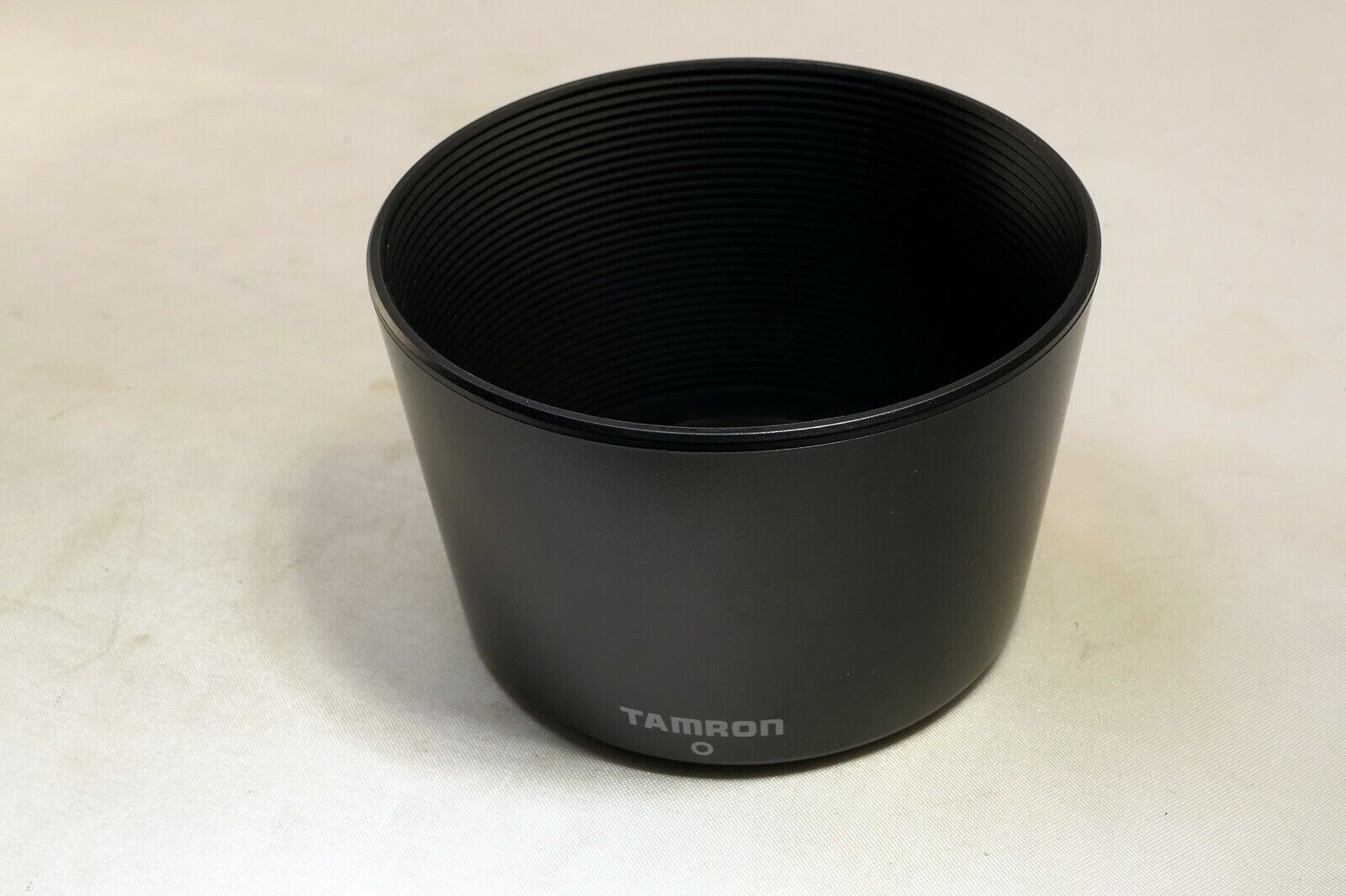 Tamron C6FH Lens Shade 80-210mm f4.5-5.6 AF & 80-210 f4.5-5.6 adaptall