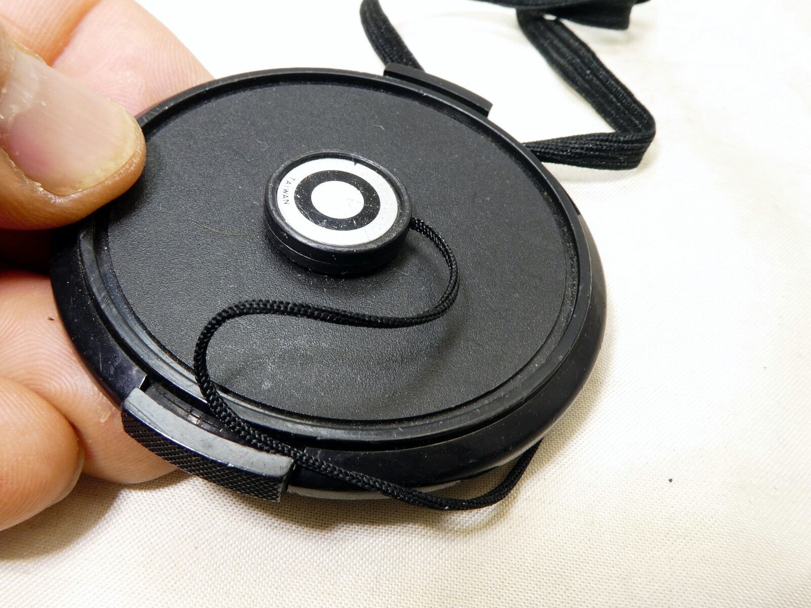 58mm Lens Front Cap w/ Keeper String  Black made in Japan