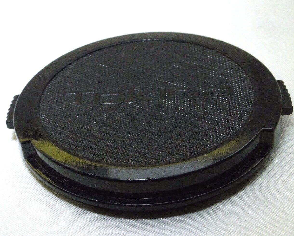 Lens Front Cap Tokina 62mm snap on type