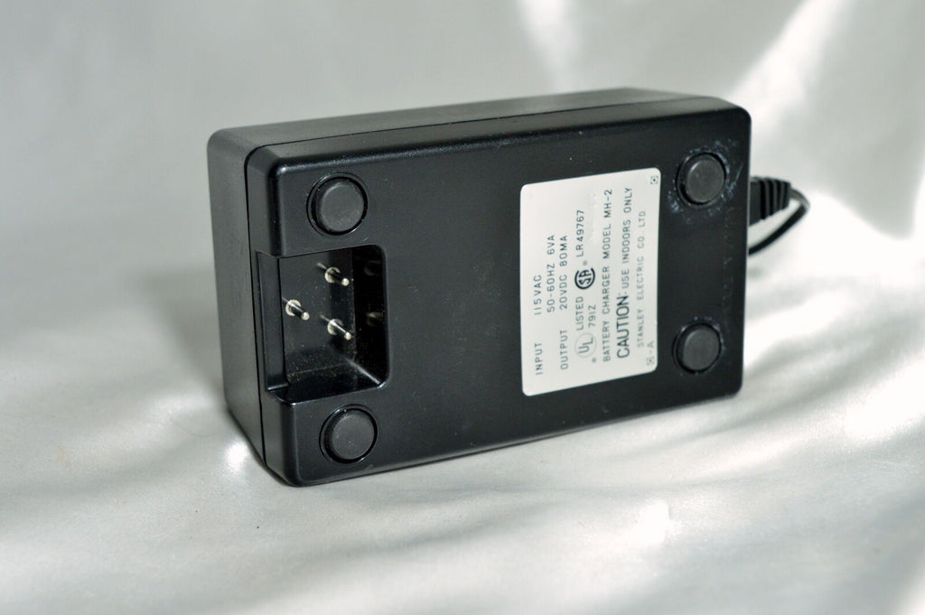 Nikon MH-2 Quick Charger Ac100V – DC20V 91-23504 MH-2 (missing AC cable)