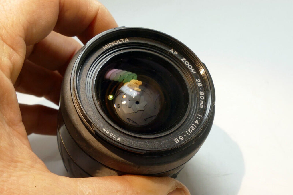 Minolta 28-80MM f/4-5.6 Macro AF Lens Maxxum - with broken mount - works