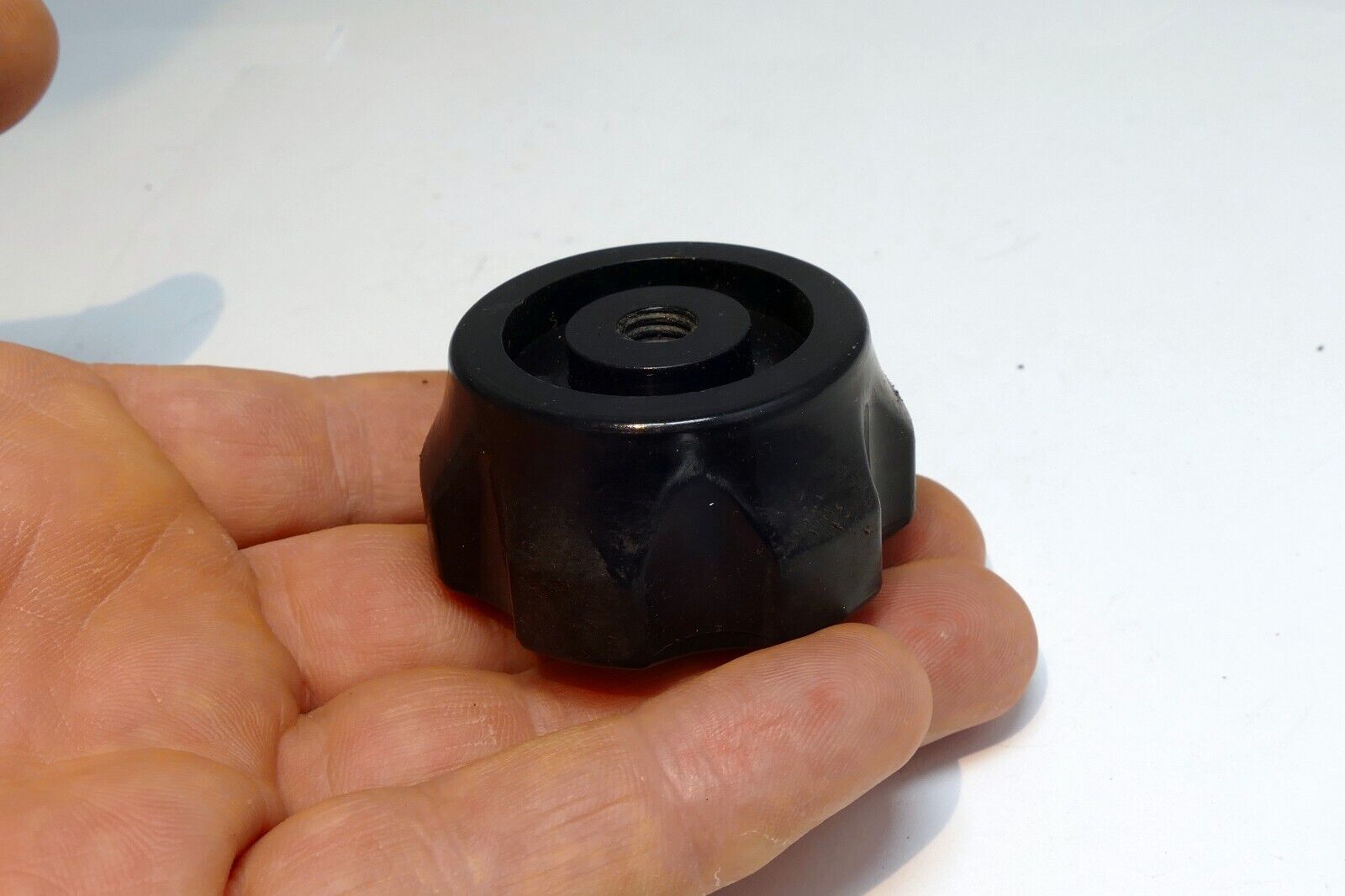 Nikonos Arm Bracket Knob