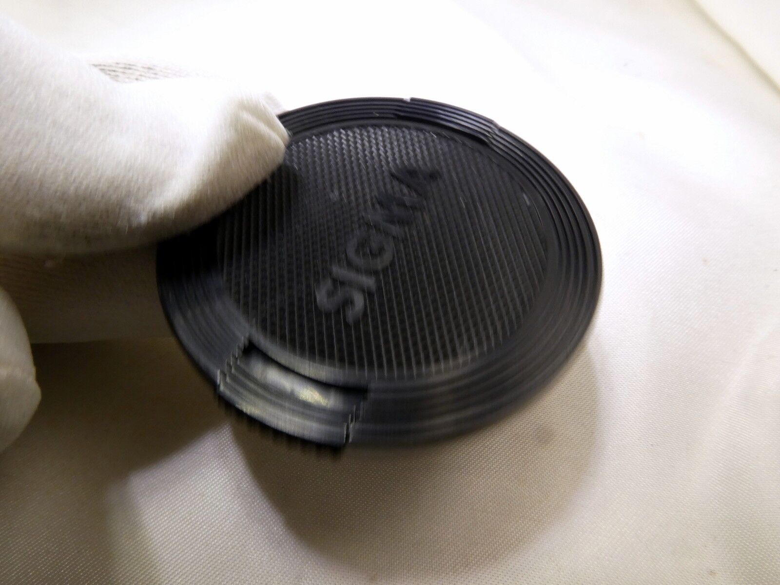 Sigma 52mm Front Lens Cap Snap on type all Black