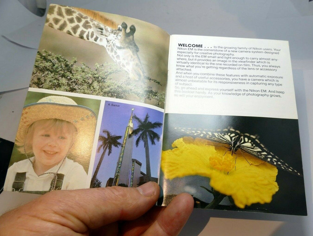 Nikon EM camera Photo Guide  booklet sales brochure