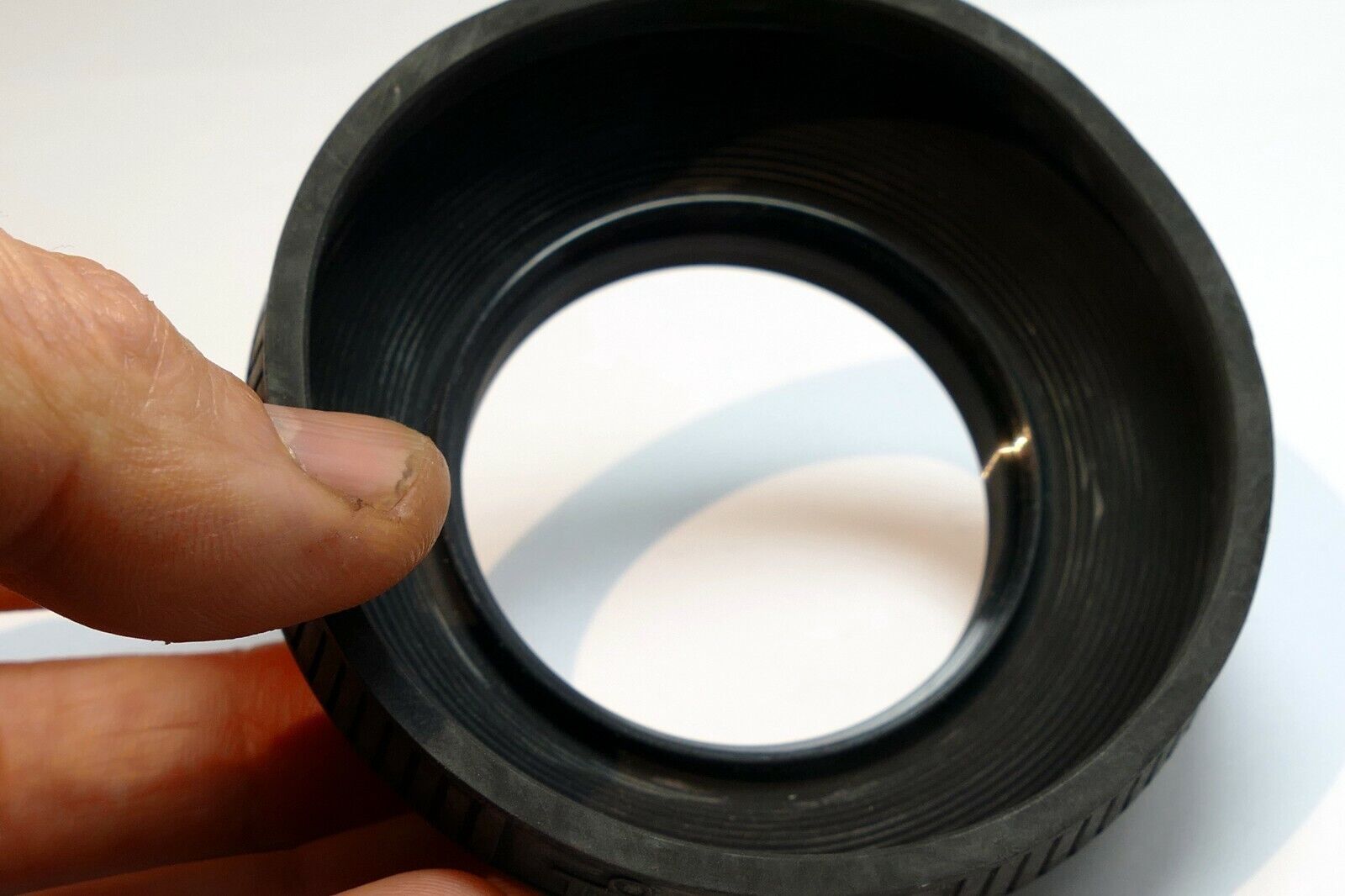 52mm Rubber Lens Hood Shade screw in collapsible double threaded for 50mm f1.8
