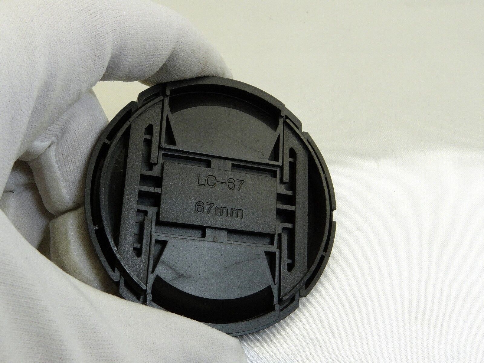 LC-67 67mm Lens Front Cap  Snap on type generic Black plastic