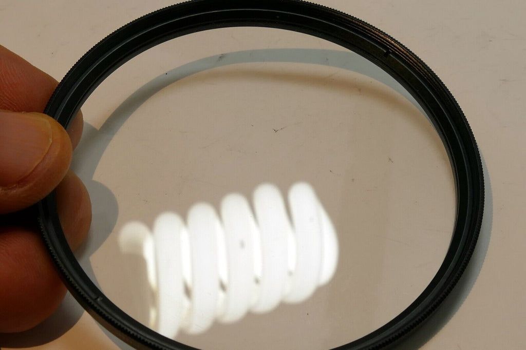 Amazon Basics 77mm UV Filter  Clear protection