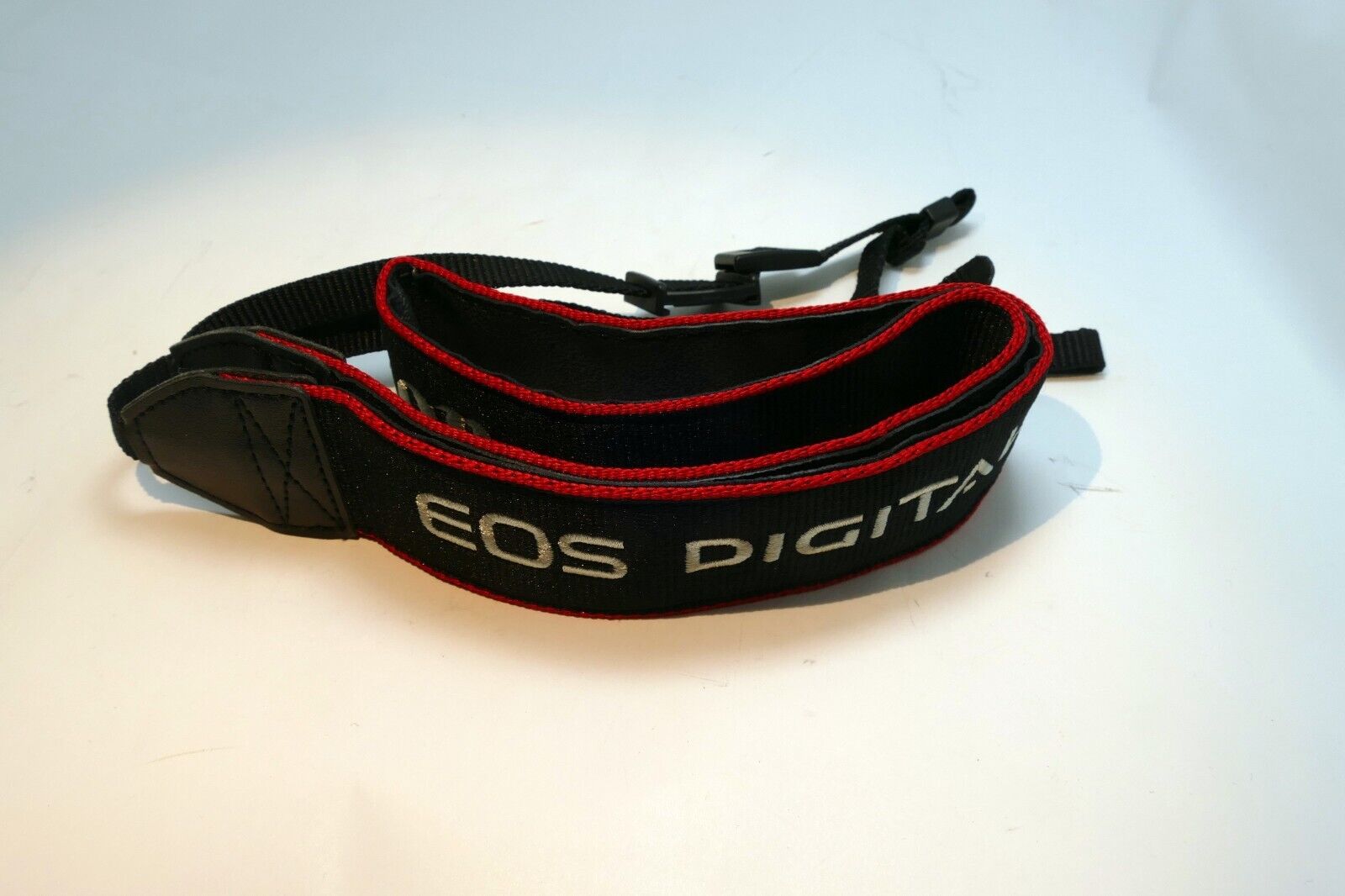 Canon EOS Digital Camera Neck Shoulder Strap Red - Black- Genuine OEM