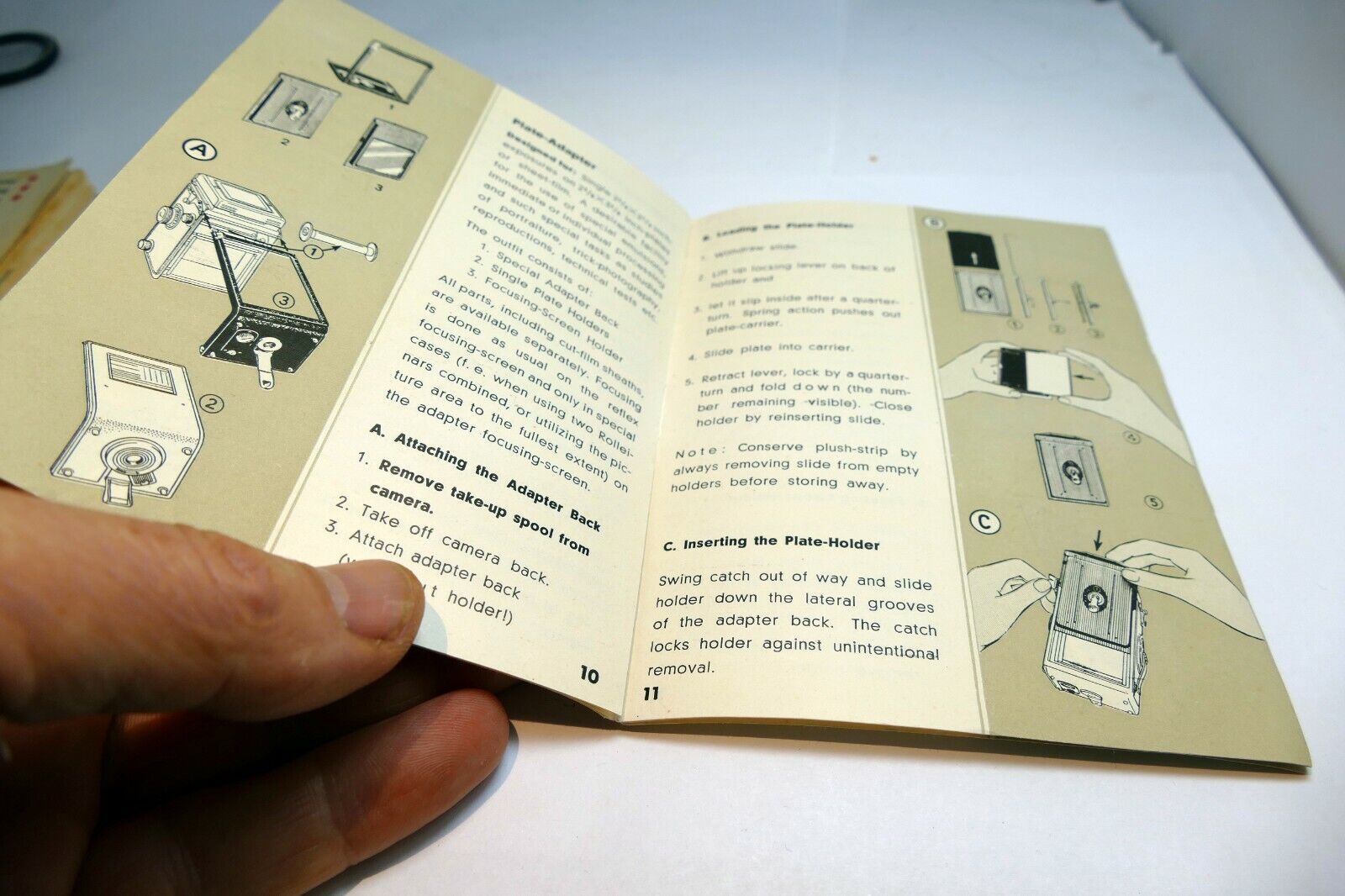 Rolleiflex Rolleicord TLR camera Practical accessories Guide Brochure English