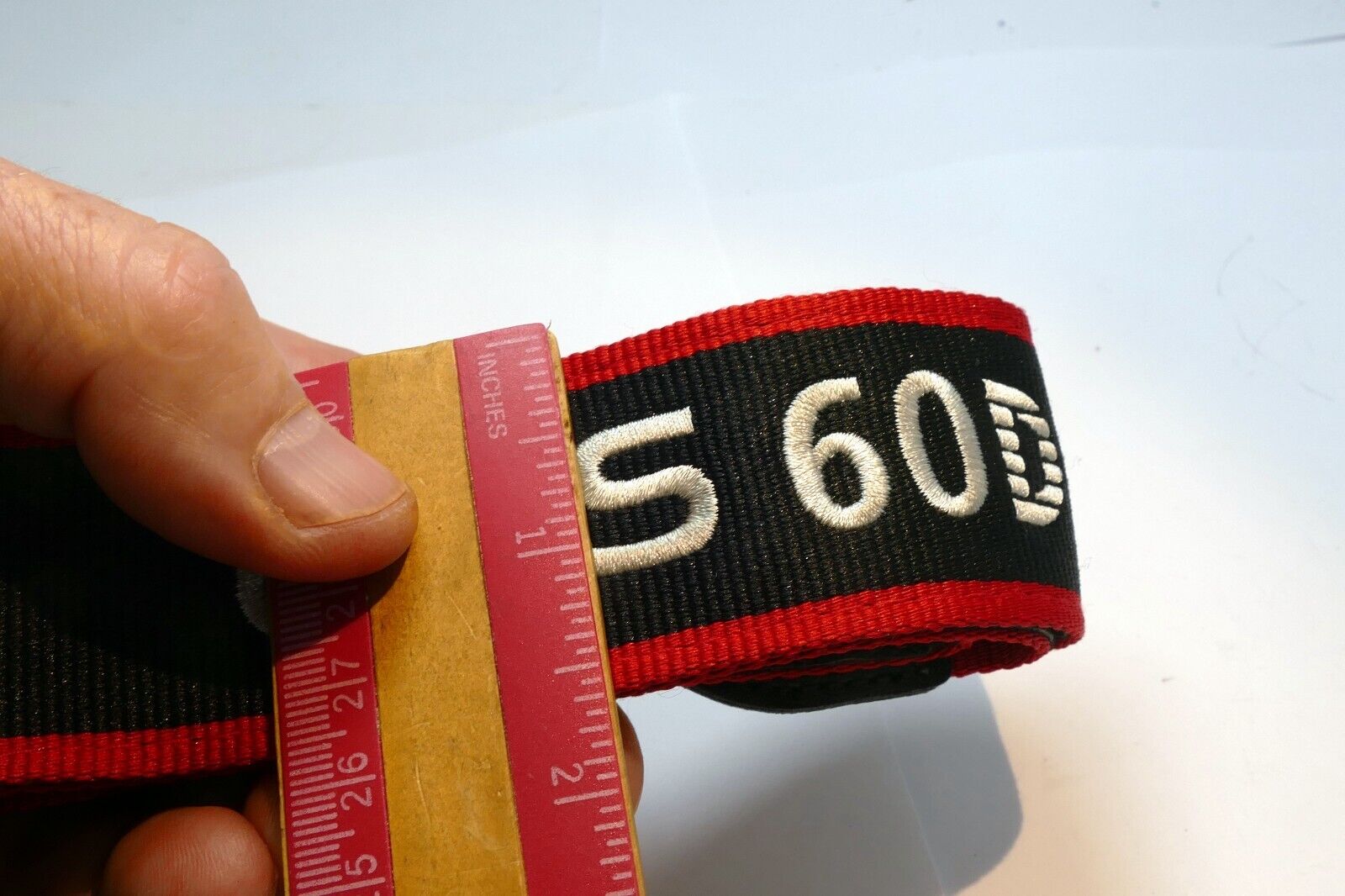 Canon EOS 60D Camera Shoulder Neck Strap Black-Red  4cm wide -  Genuine OEM