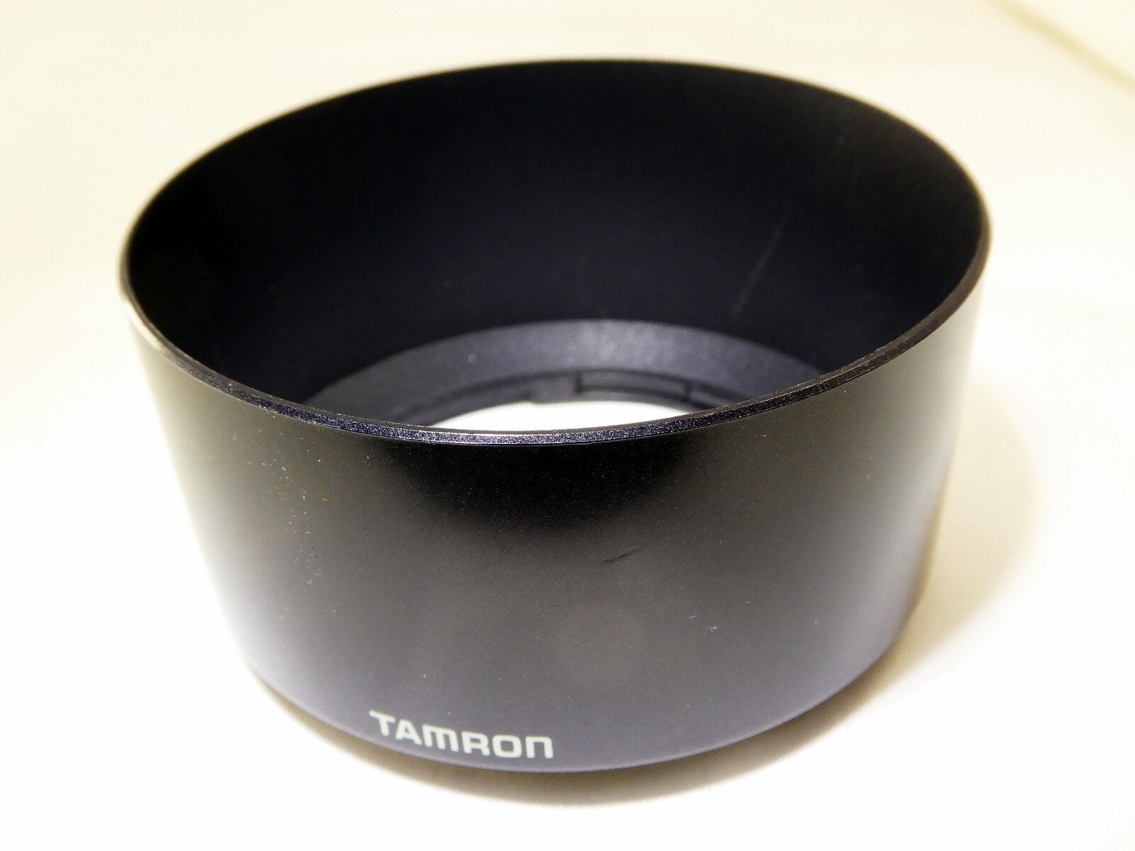 Tamron 84FH Lens Shade for 70-210mm AF 80-200mm