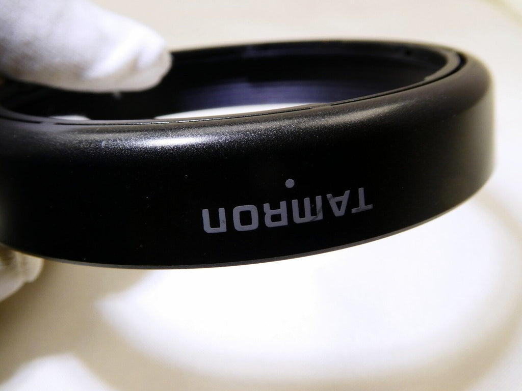Tamron 85FH  Lens Hood twist on type Genuine OEM