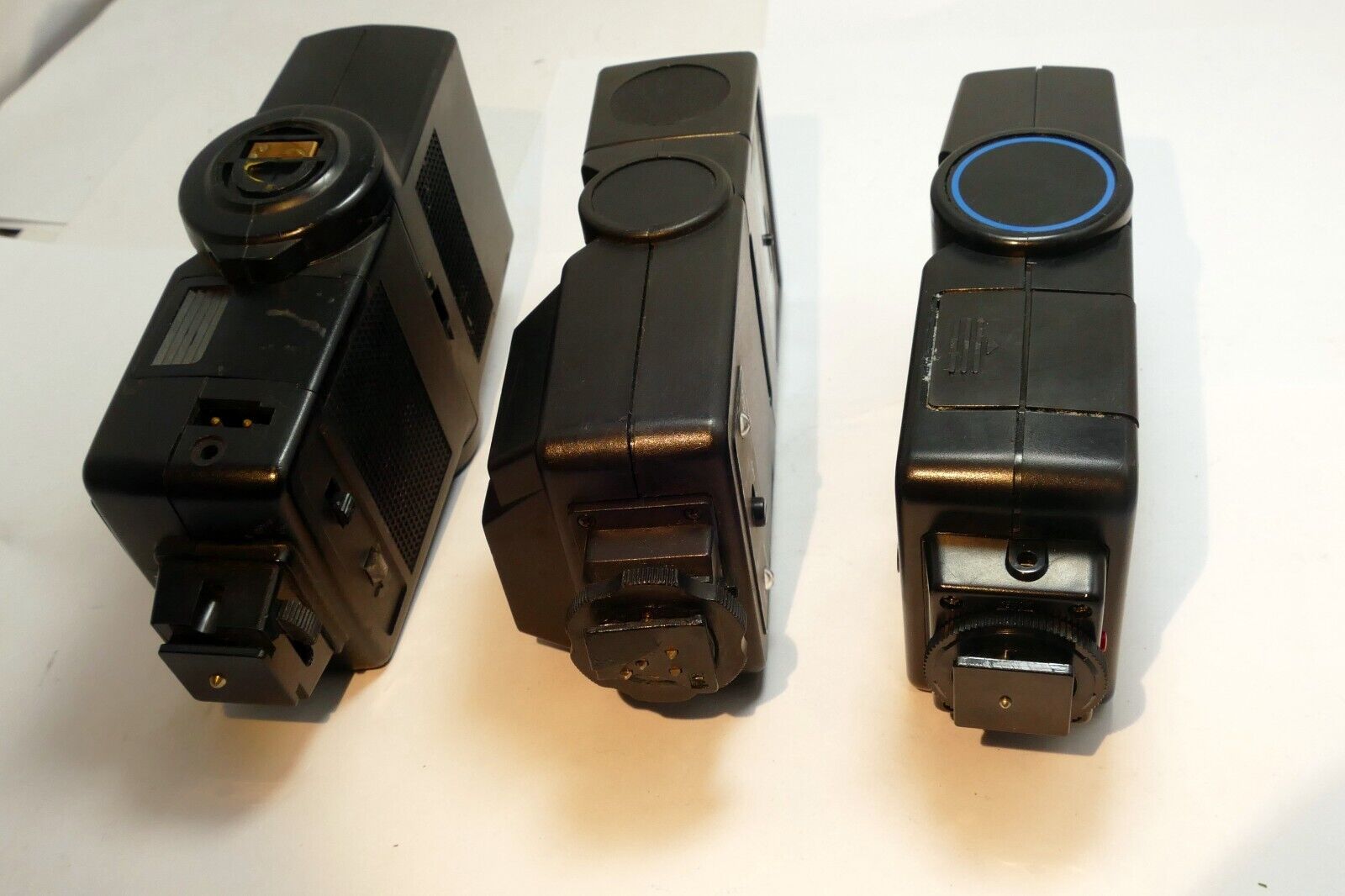 Not working, PARTS -  2X Vivitar 272 2800 DZ260  Thyristor Flash lot