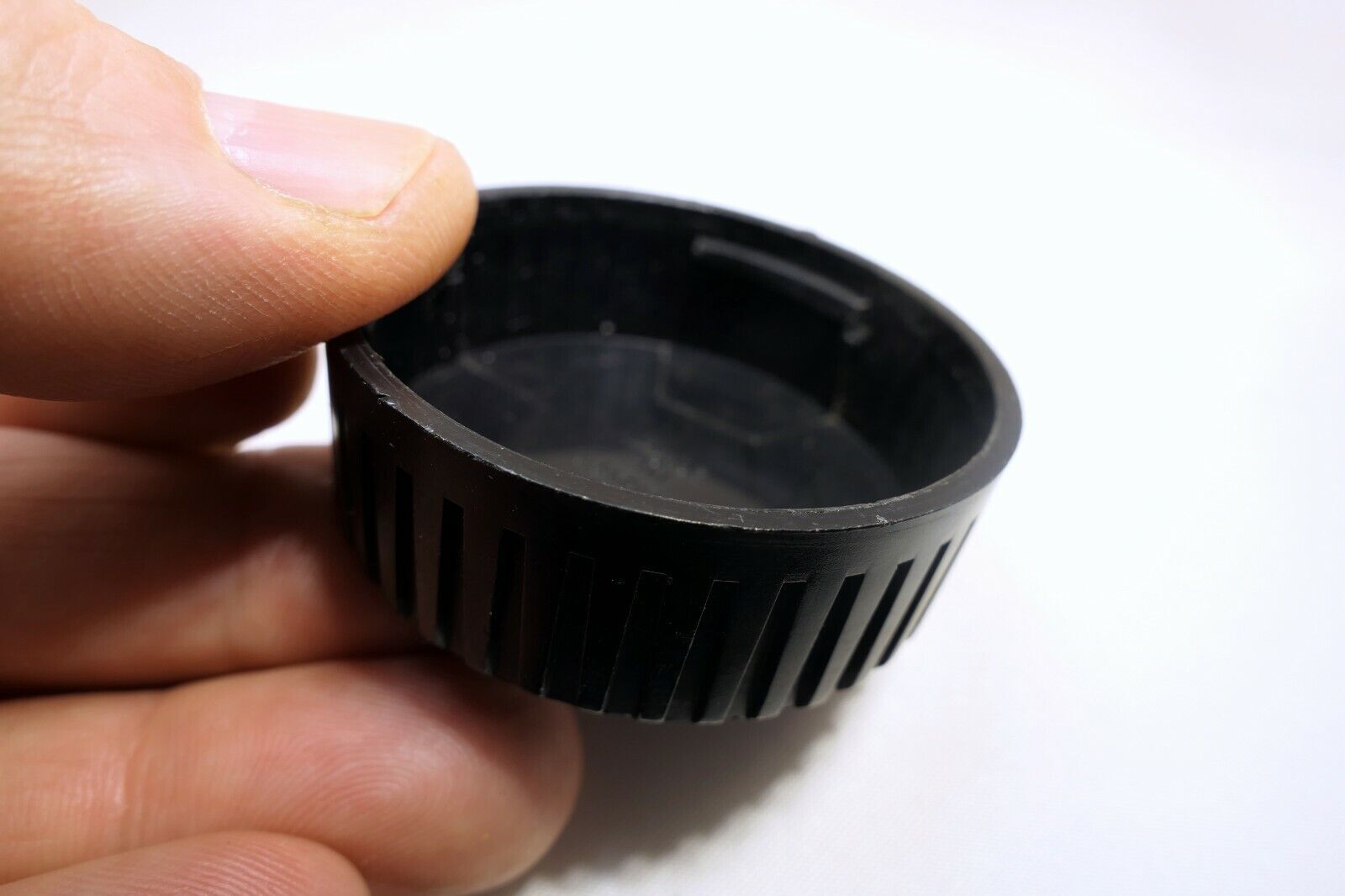 Sigma Rear Lens Cap for Minolta MD MC  mount  lenses mini wide 28mm f2.8