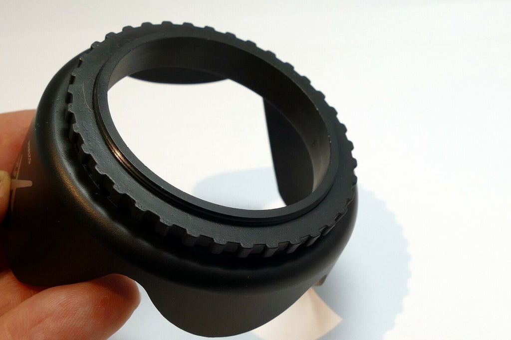 XIT 52mm Plastic Petal Lens Hood Shade screw in type