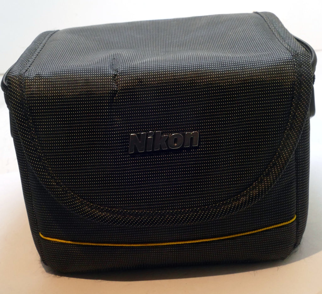 Nikon Soft Case Pouch for Coolpix camera small 6X4X4" - missing strap - OEM