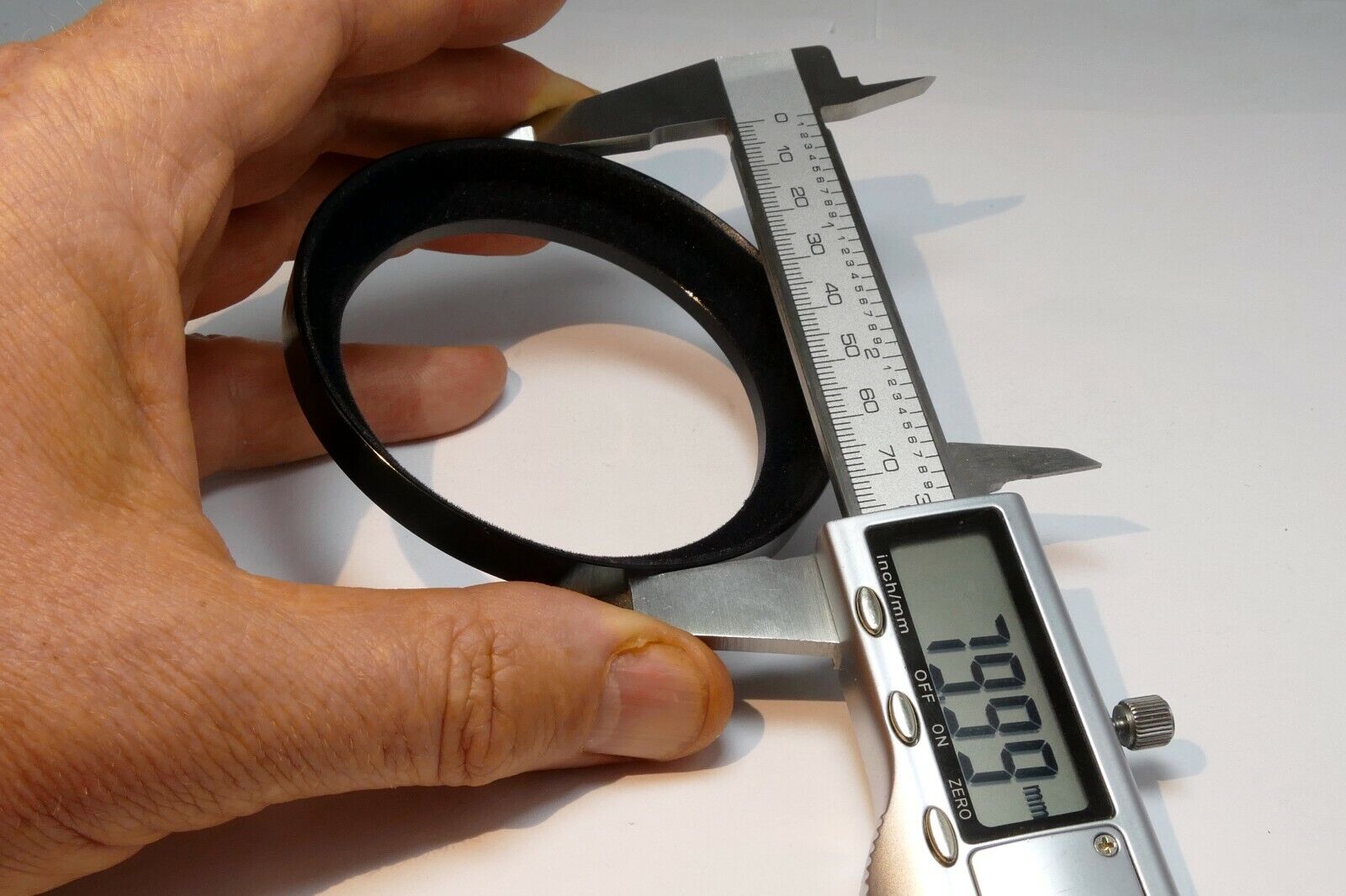 66mm 67mm  plastic lens hood shade  for  series 8 VIII filters