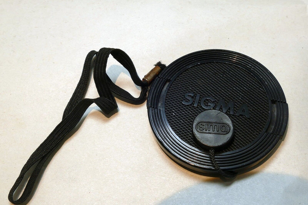 Sigma 52mm lens front cap (snap on type) with keeper string