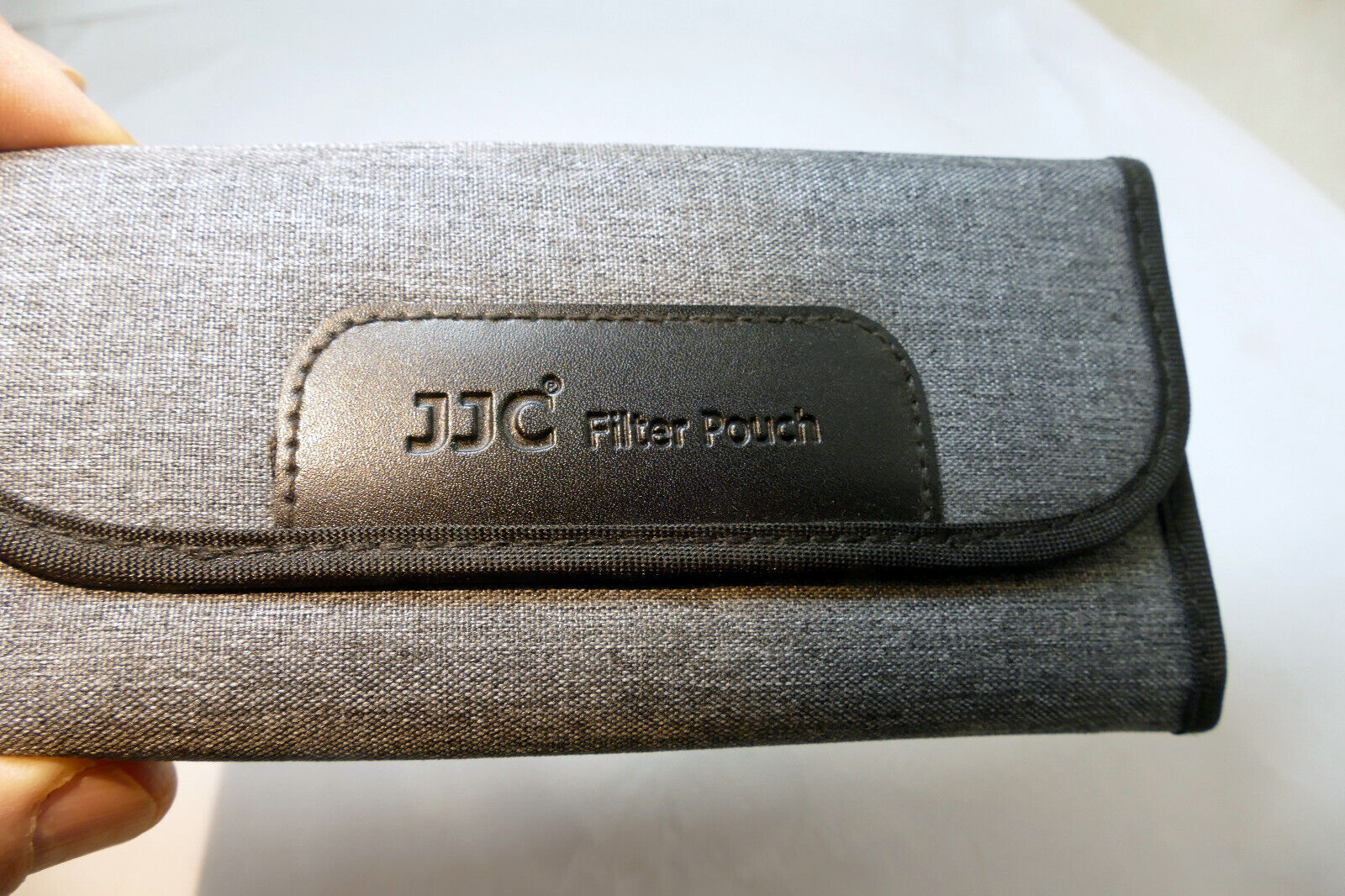 JJC  Soft Filter Pouch Wallet Case for 49mm 52mm 55mm holds 4 filter gray