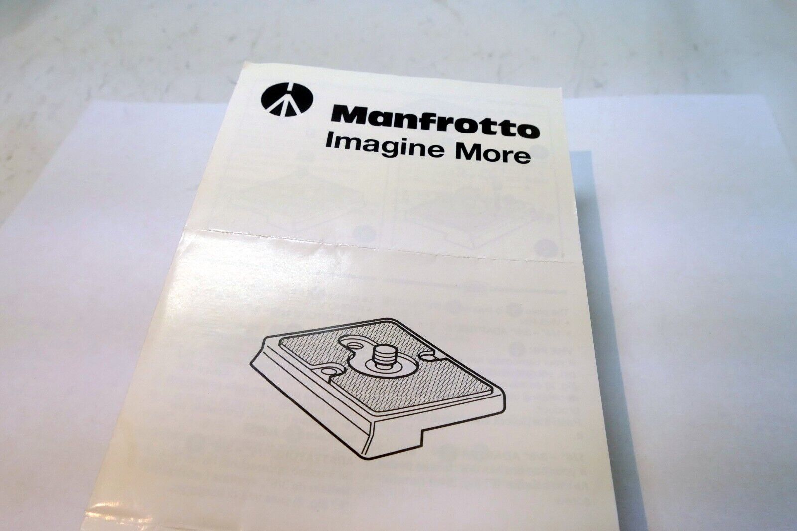 Manfrotto 200PL tripod shoe  Manual GUIDE