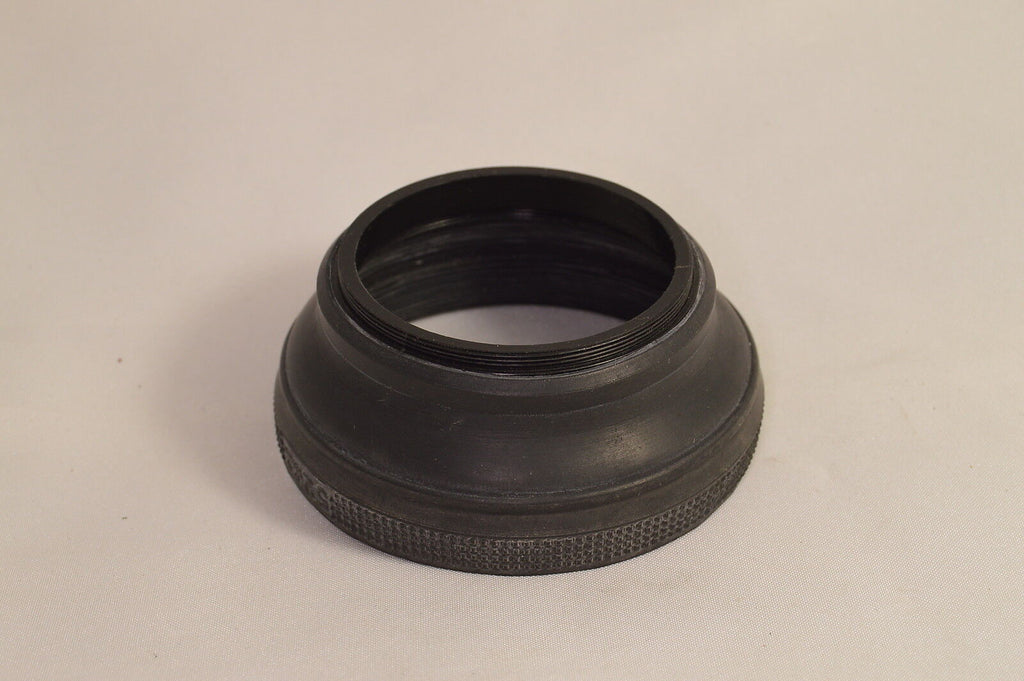 Collapsible 52mm Rubber Lens Hood with metal rim Made in Taiwan O107004