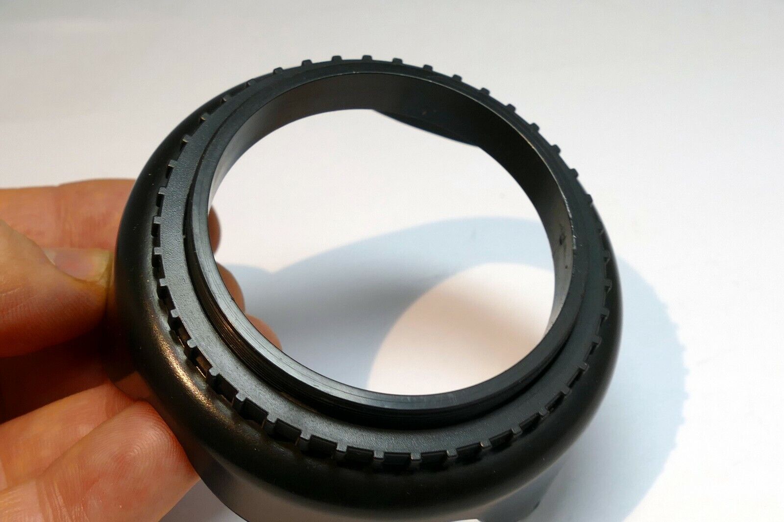 58mm Threaded Lens Hood shade petal shaped plastic