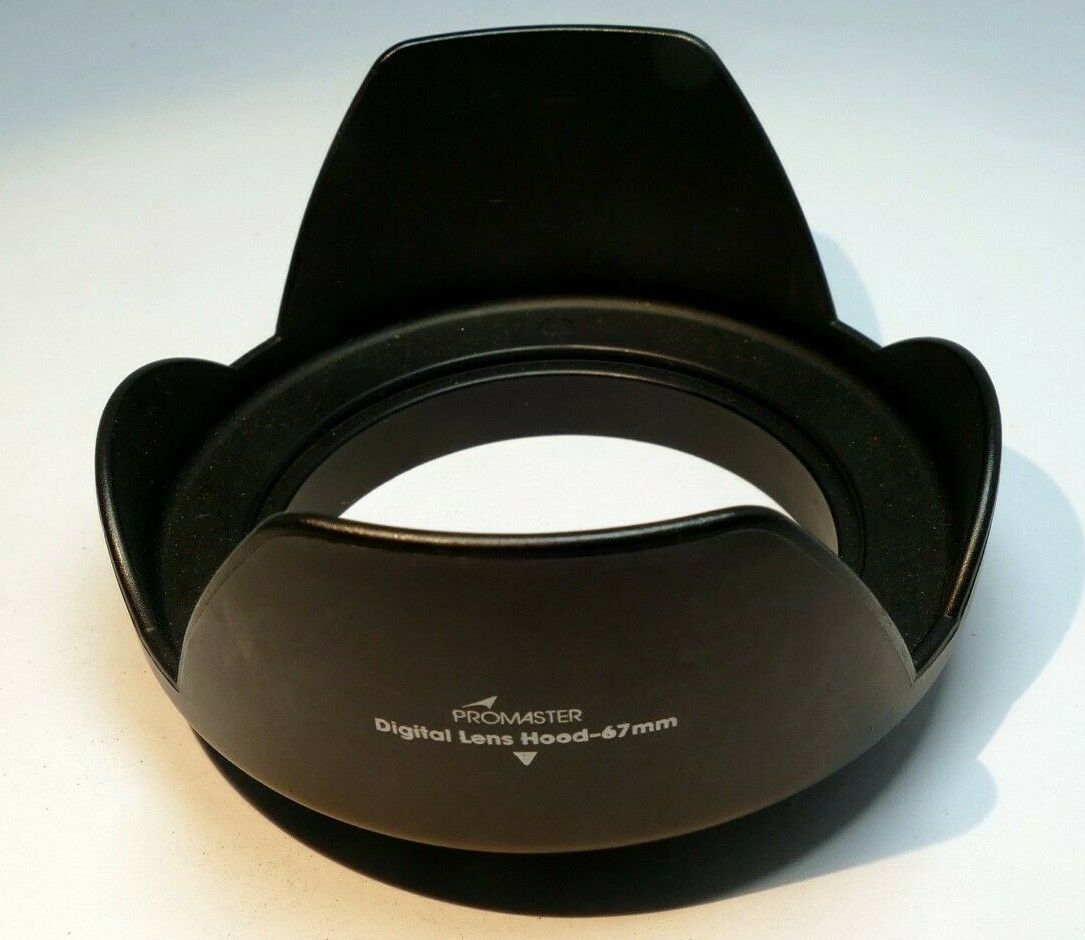 67mm Plastic Lens Hood Shade threaded screw in type petal shape digital