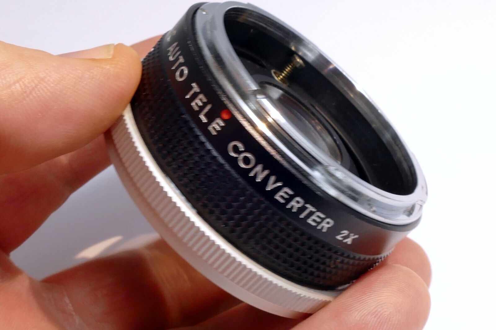 UEC 2X Lens teleconverter for FD Canon mount manual focus lens