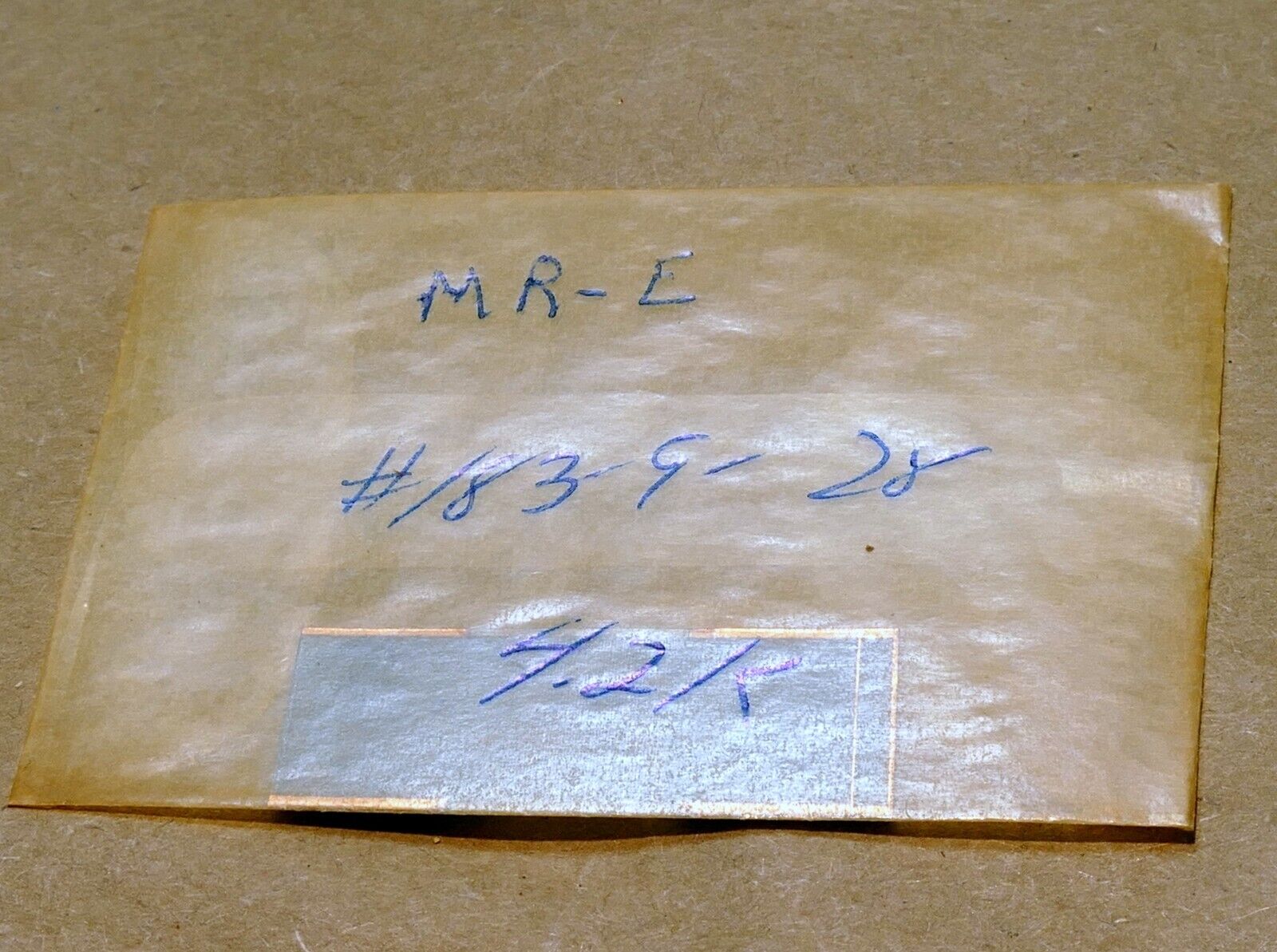 MR-E # 183-9-28 4.2K for  resonance microscope