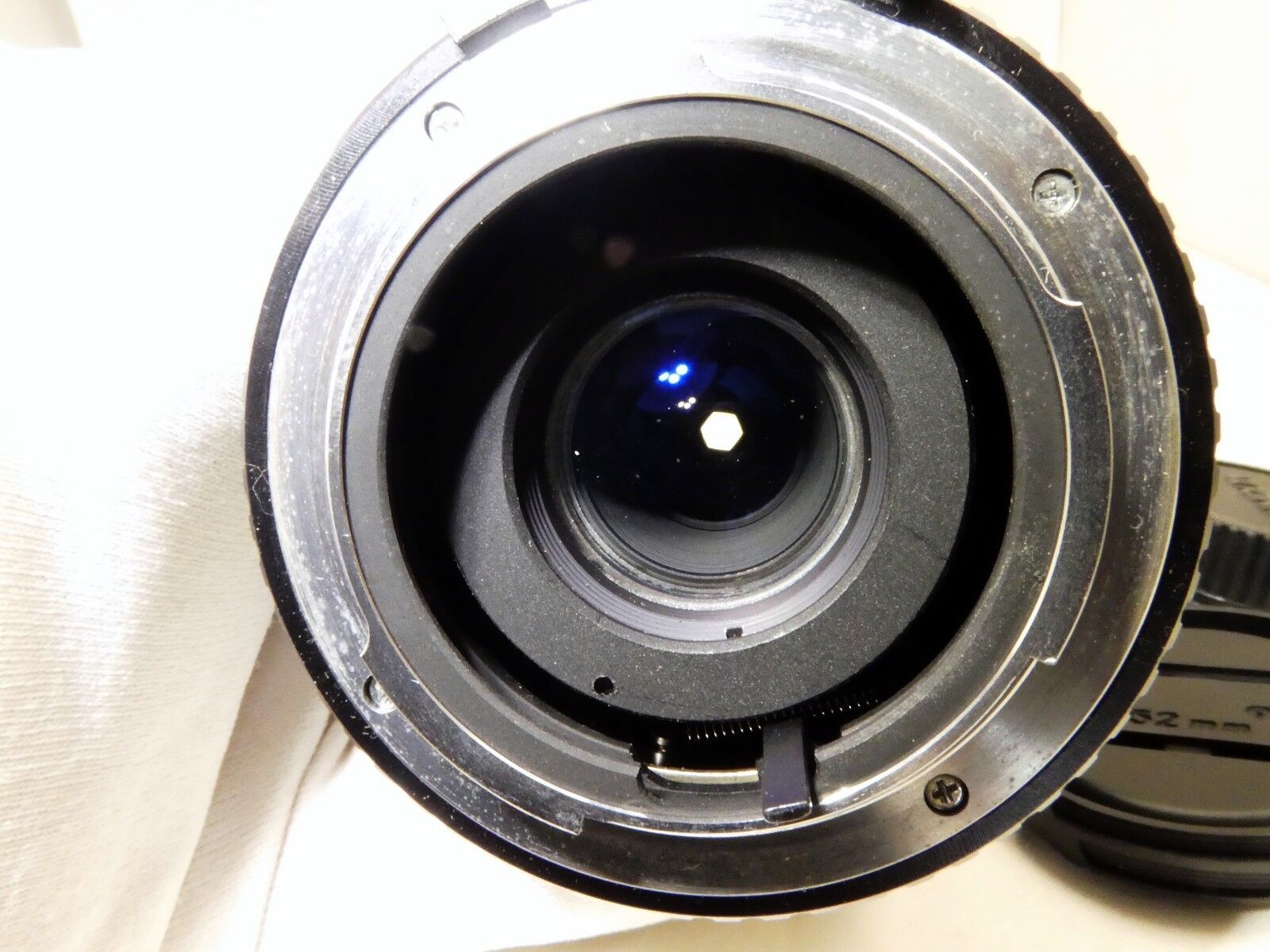 Albinar 80-205mm f4.5 manual focus Zoom Lens for MD constant aperture