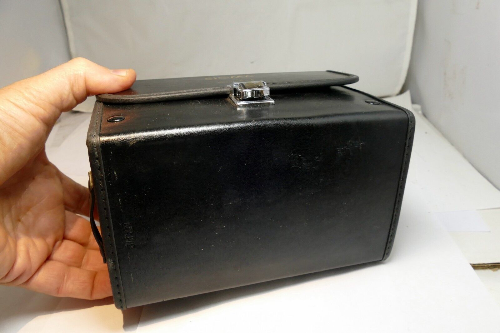 Sigma hard Case w/ Strap 3X6" for  24-70mm f2.8 APO EX HSM lens