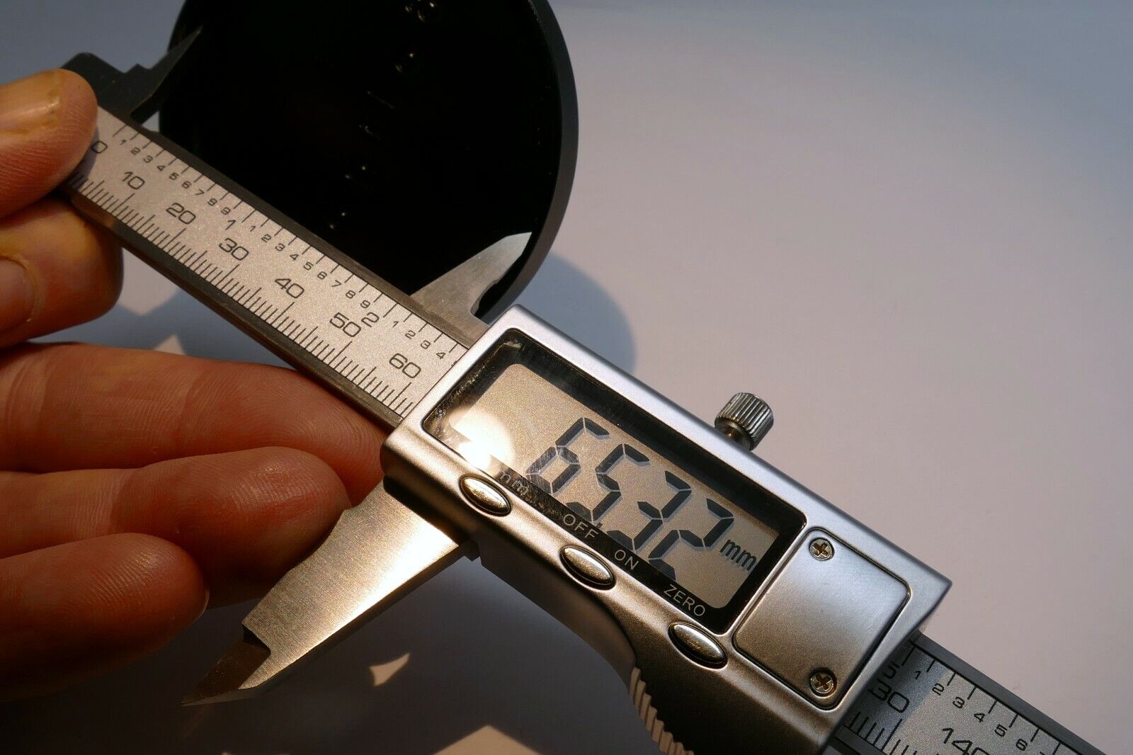 SOLIGOR 65mm ID Metal Lens Front Cap - slip on type for 63mm rim