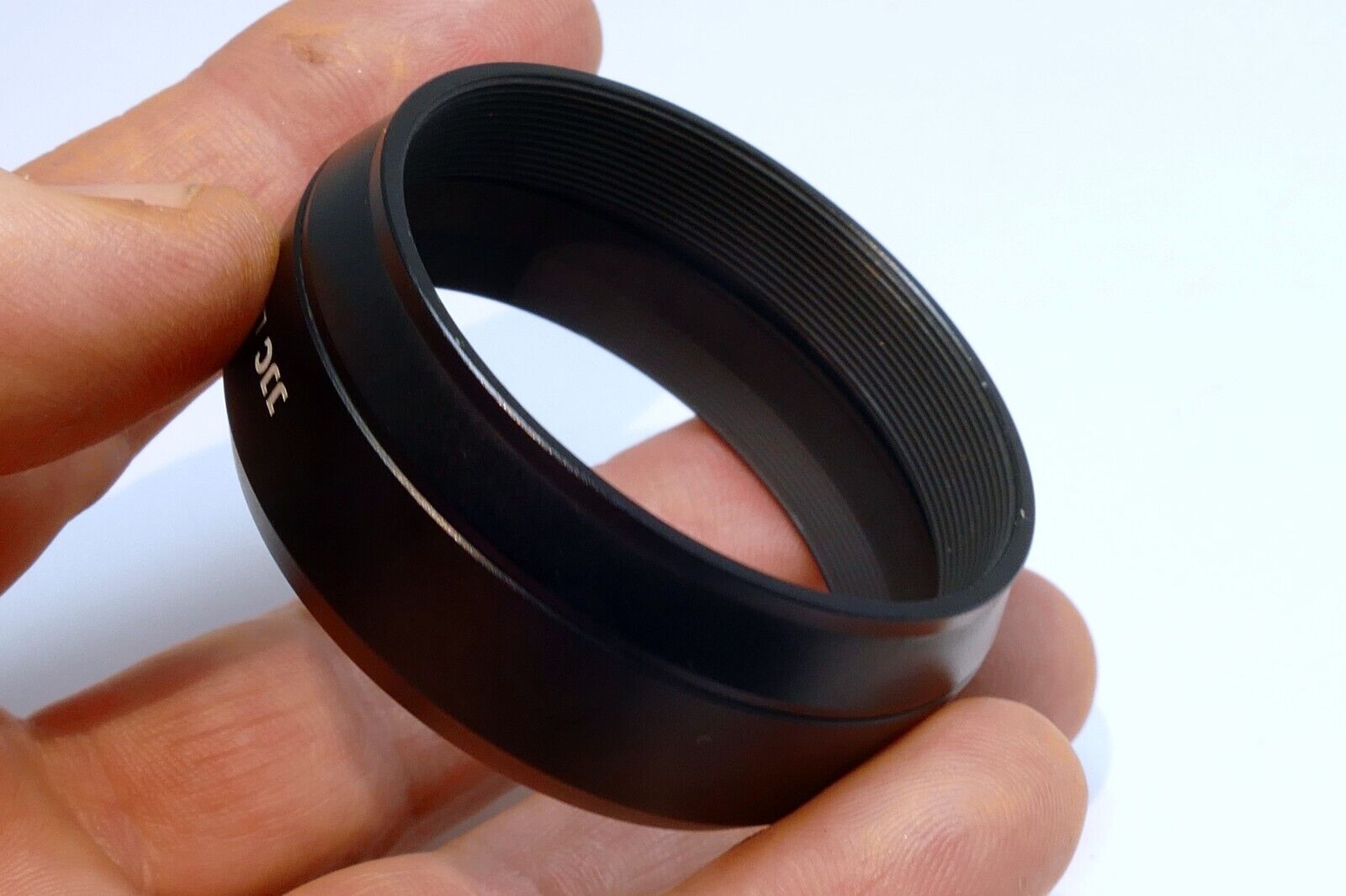 JJC LH-JX70 Lens hood Shade for  Fuji Fujifilm X70 Camera