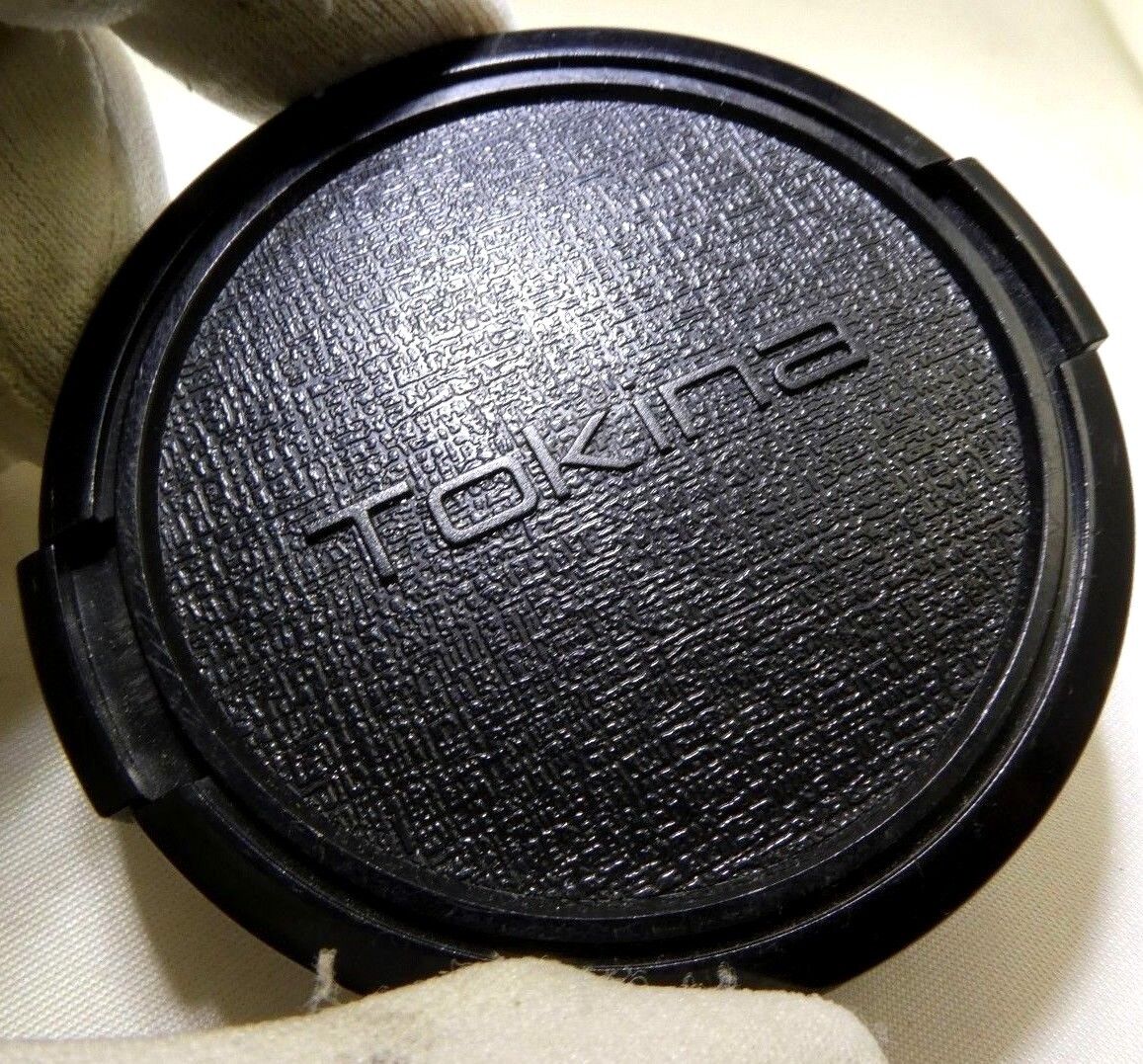 Lens Front Cap Tokina 62mm snap on type AT-X PRO