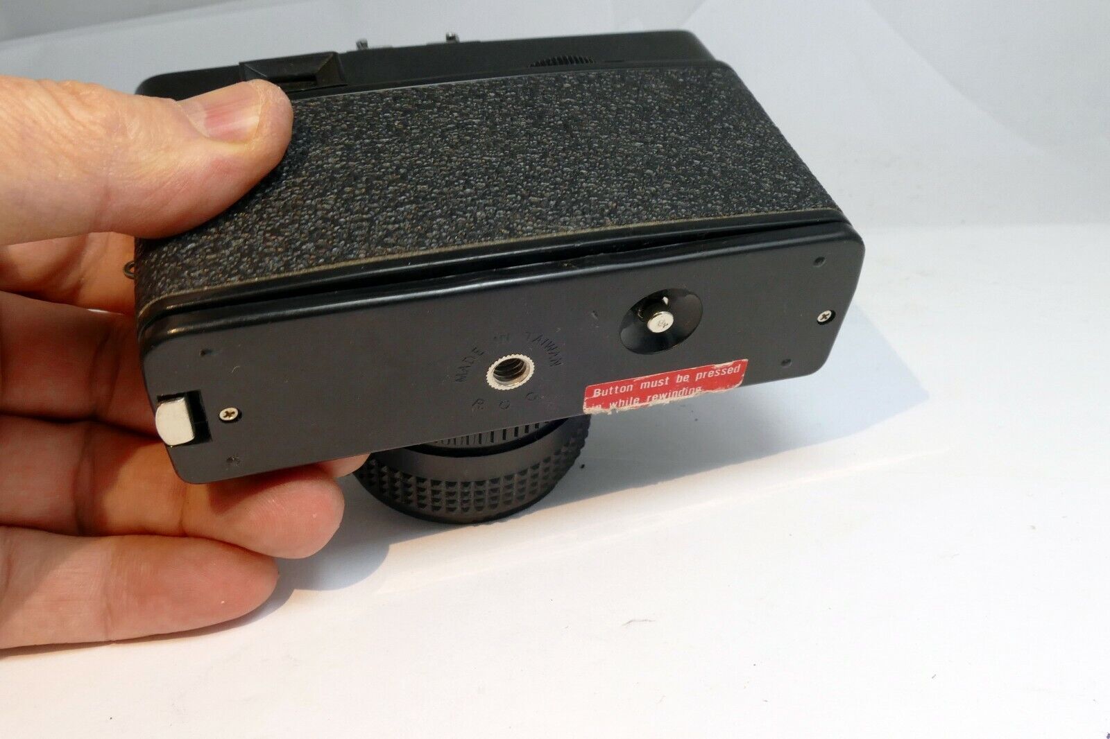 Sports Illustrated 35mm camera not working, damaged  -  for parts AS IS
