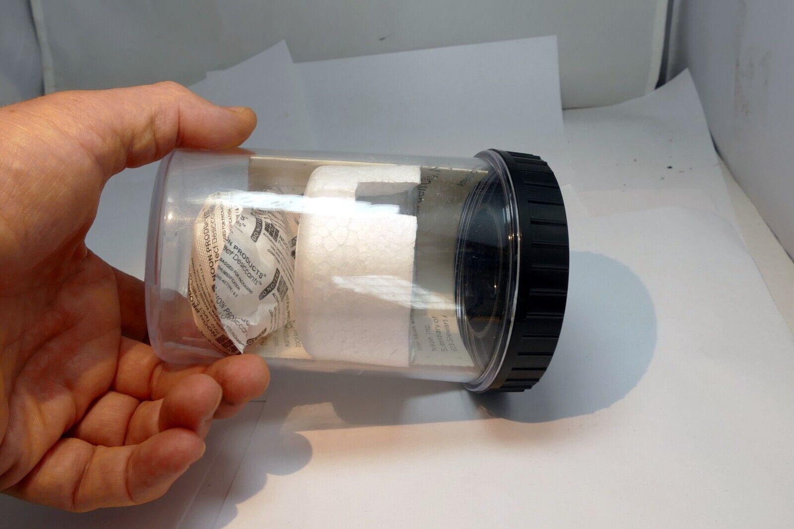 Clear Plastic Protective Case Nikon 85mm f2 Ai-s Nikkor - genuine OEM