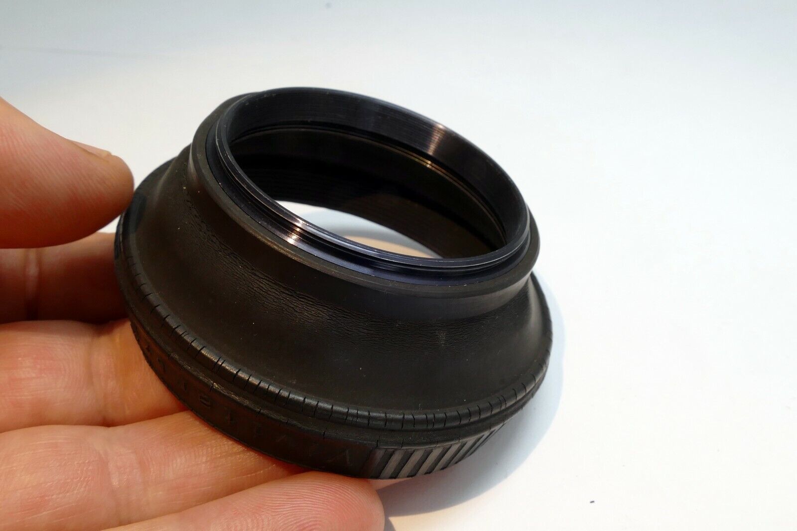 52mm Collapsible Rubber Lens Hood Shade screw in type collapsible f1.7 50mm