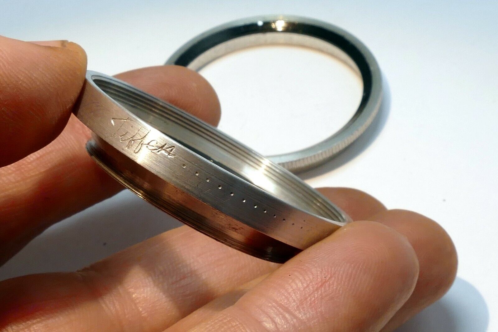 Tiffen 37mm to 44mm series VI 6 filter Holder Adapter ring with retainer ring