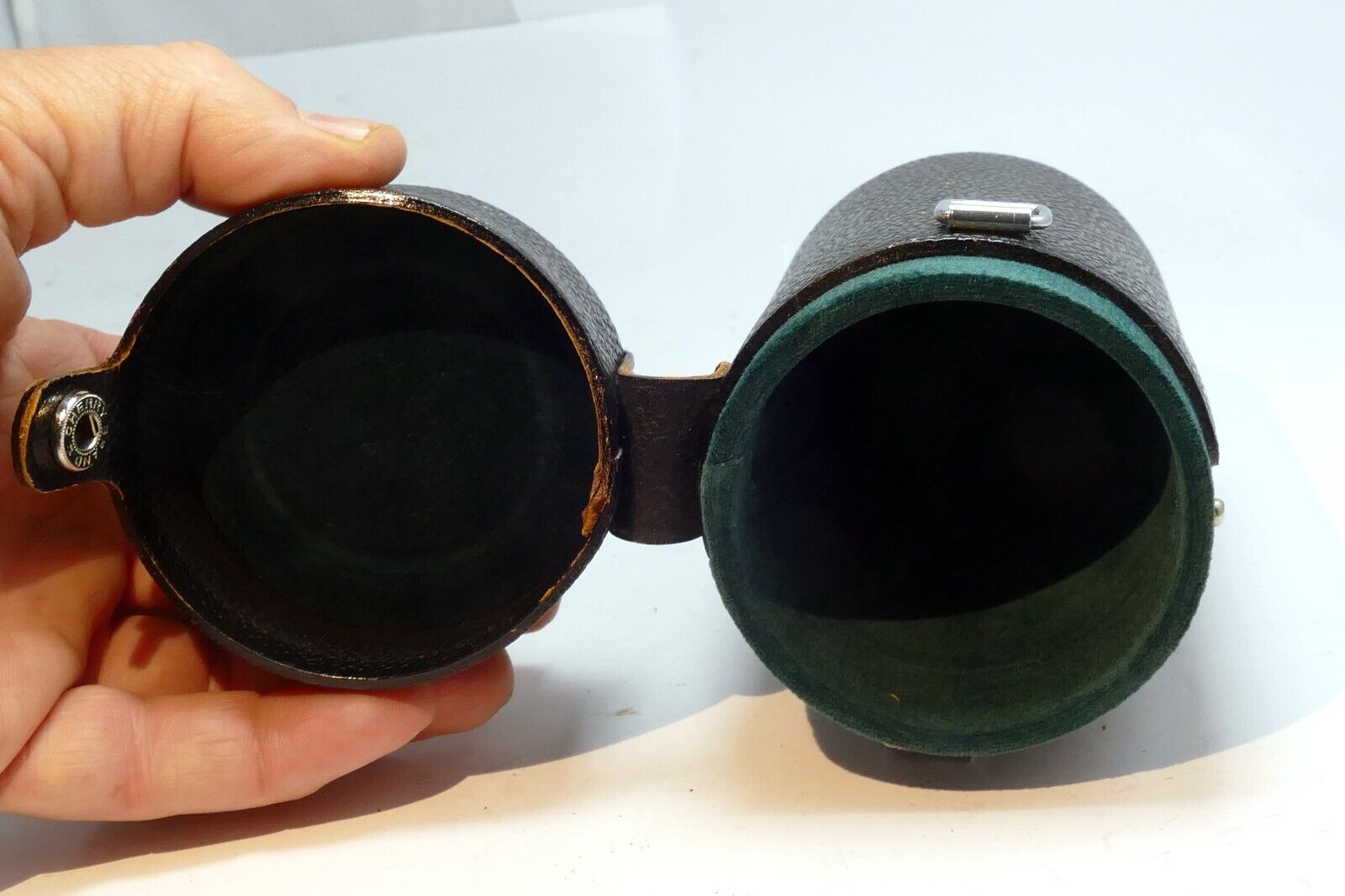 Pentax Takumar hard Lens Case for  105mm f2.8 SMC 135mm f3.5 Super M42 - Genuine