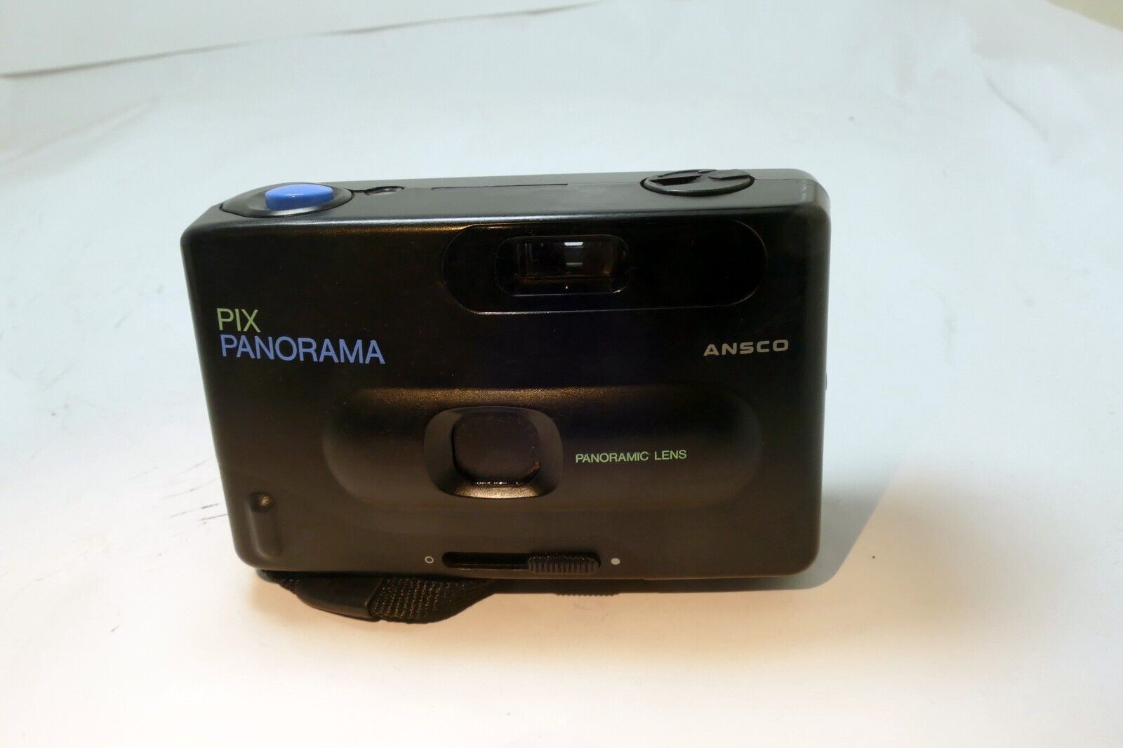 ANSCO PIX PANORAMA Compact 35mm Film Camera W Panoramic Lens Point & Shoot