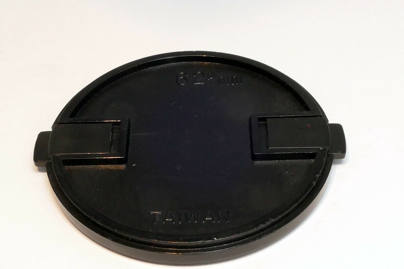 62mm Lens Front Cap Made in Taiwan snap on type
