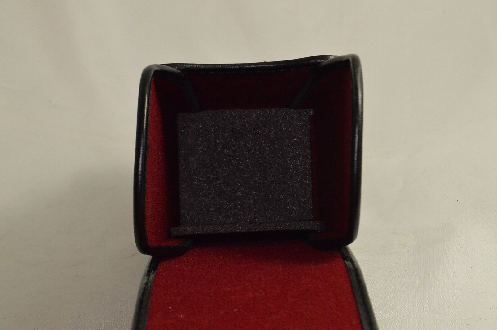 Tamron L-15 Hard Lens Case Made in Japan 5.5X2.5X2.5"  O126002