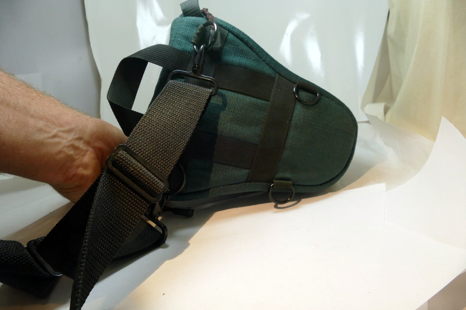 Tamrac Soft Medium Size Camera case for Canon T8i T7i T6i digital rebel