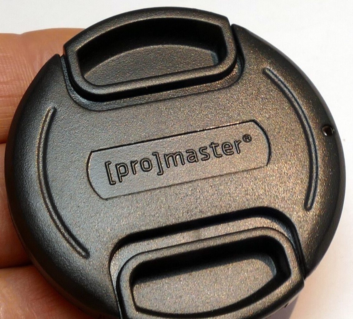 ProMaster 52mm rim Lens Front Cap Snap on type  55-200mm