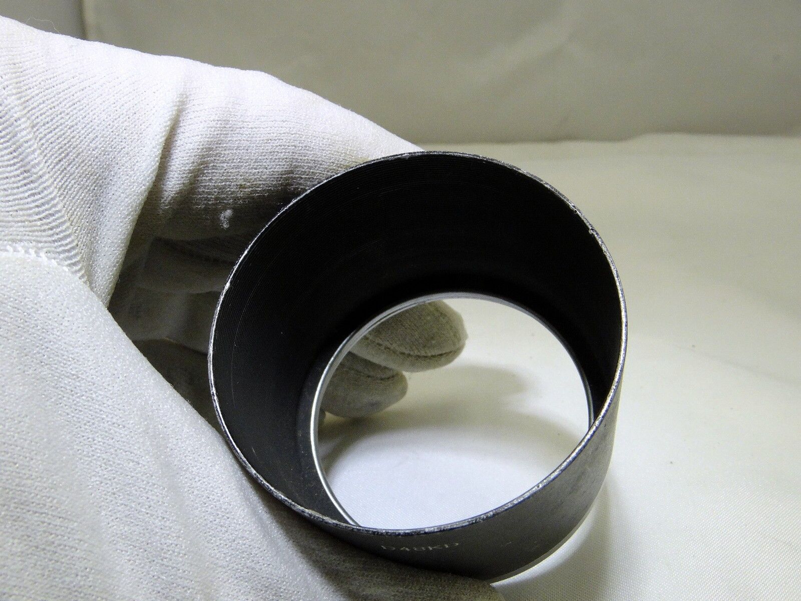 Lens hood Metal Minolta D48KD for 100mm f4  135mm f4.0 TC SR 46mm slip on type