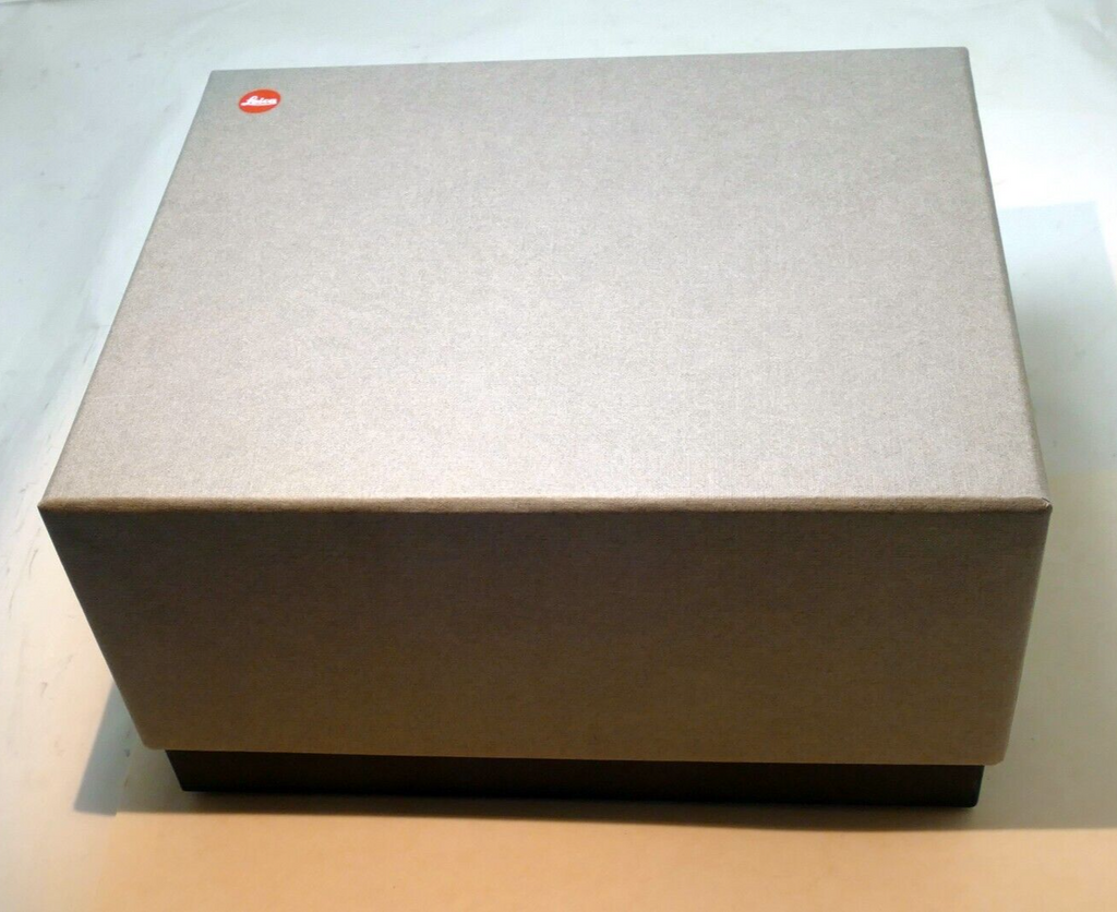 Empty Box for Leica Q3 series camera w/ lens - original EOM
